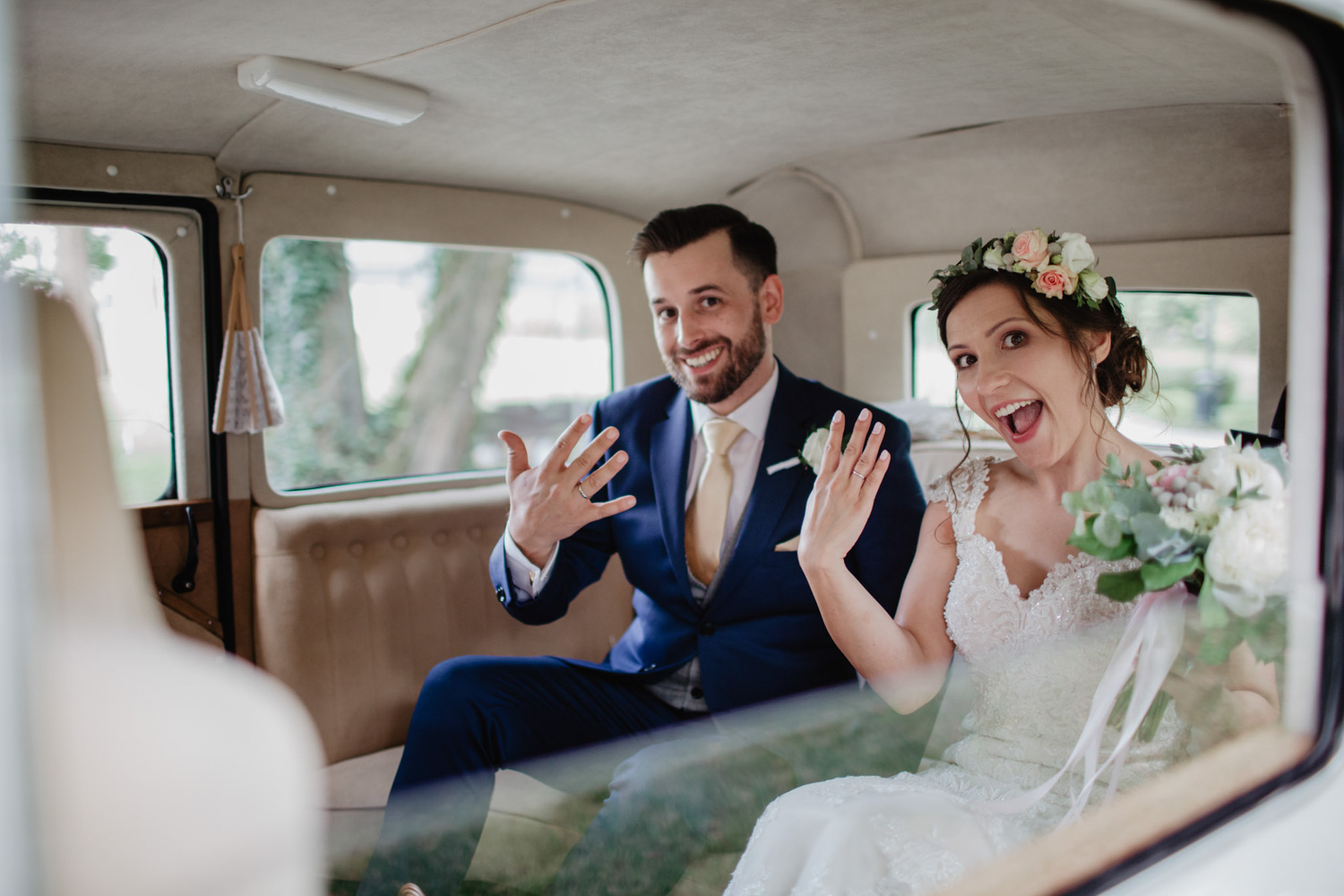 ślub plenerowy w Pałacu Romantycznym