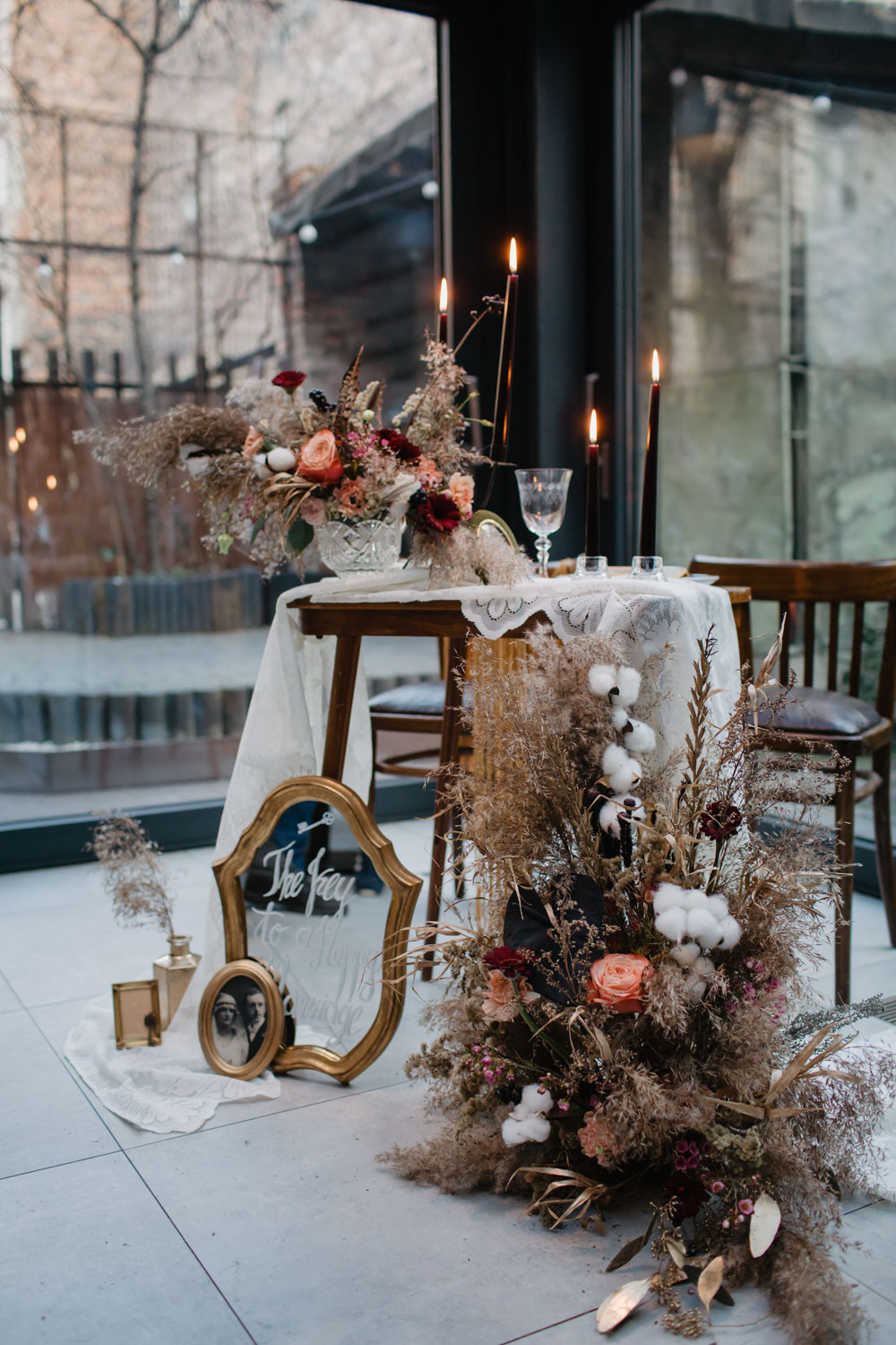 Sesja stylizowana w Arthotel w Warszawie | Wiktoria i Robert