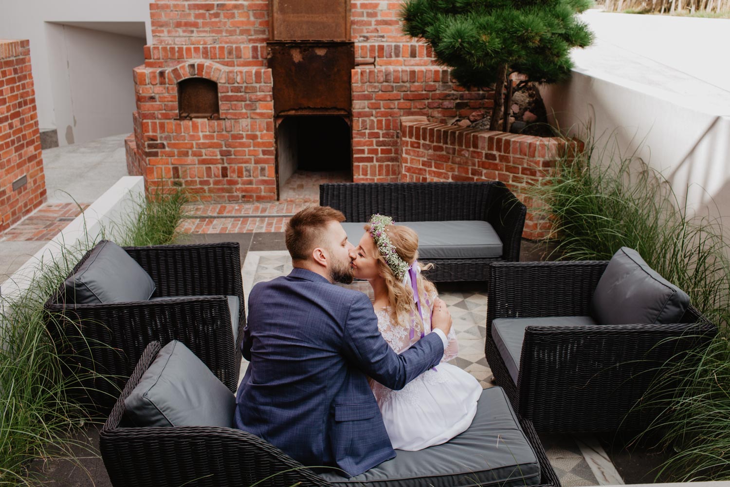 Sesja ślubna Aśki i Tomka w Hotelu Gorzelnia | Fotografia ślubna