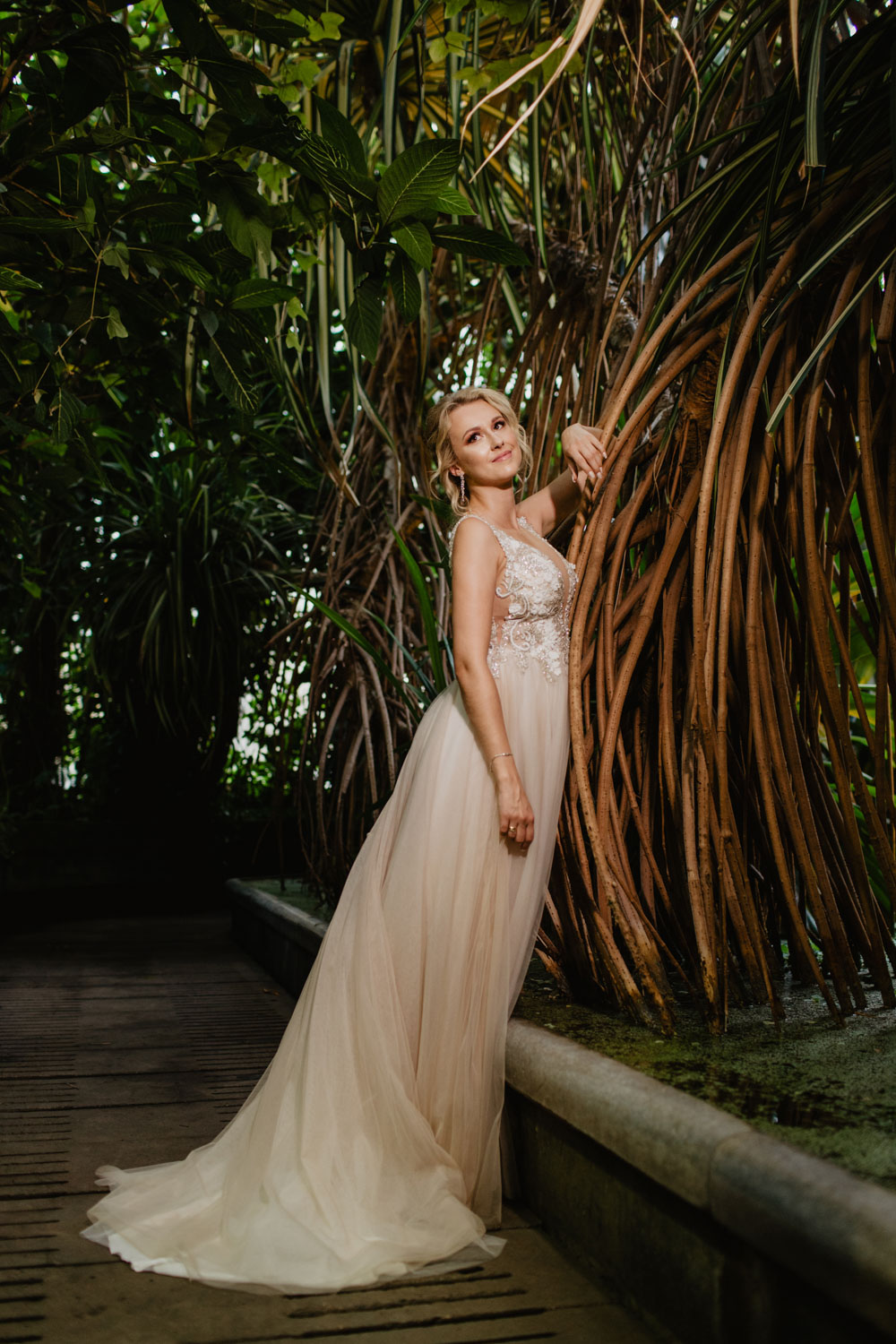 Sesja ślubna w Palmiarni oraz w Pałacu Baborówko | Magdalena i Karol