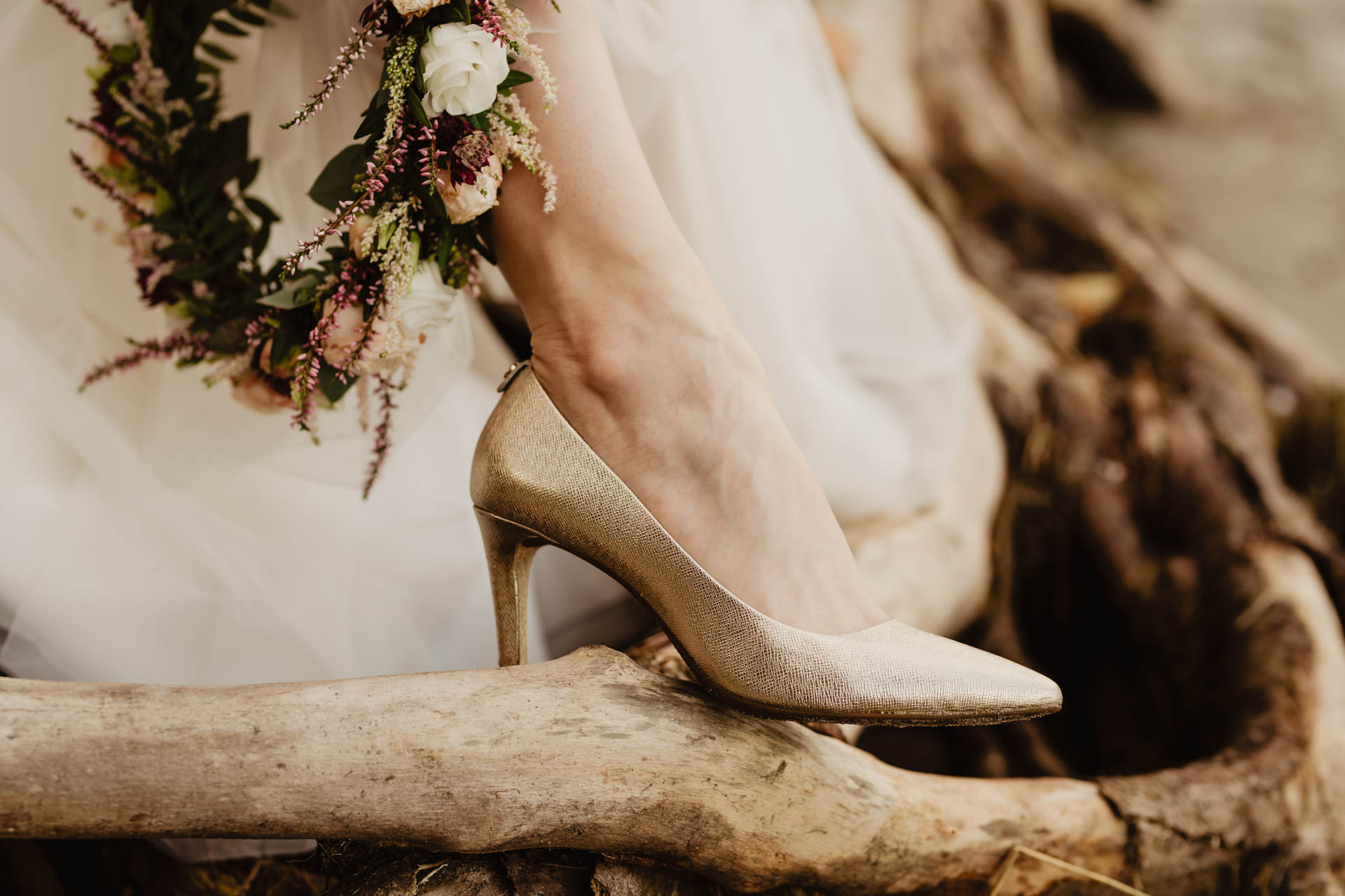 Sesja ślubna w Zamku w Rzucewie nad morzem | Patrycja i Ariel