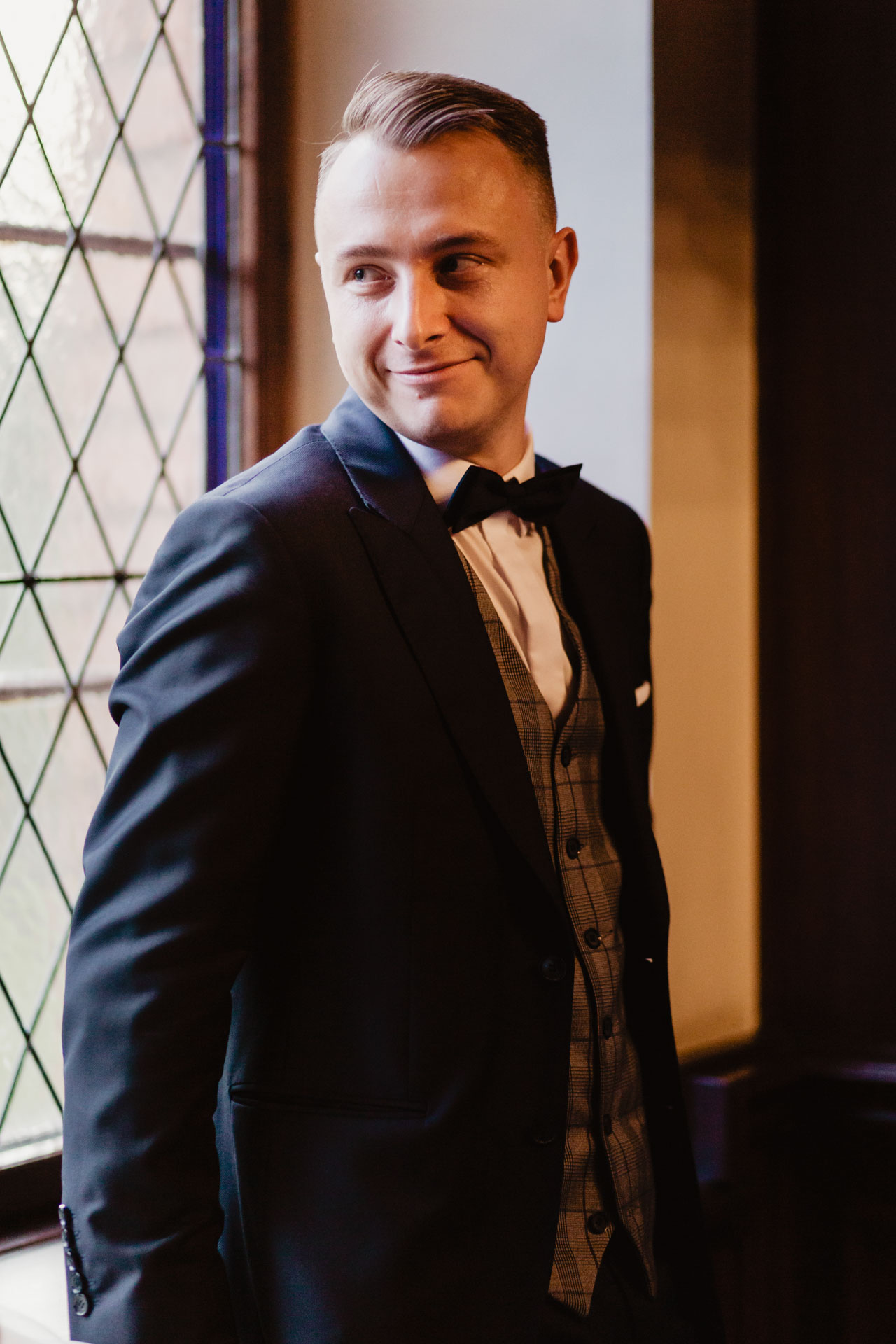 Sesja ślubna w Zamku w Rzucewie nad morzem | Patrycja i Ariel