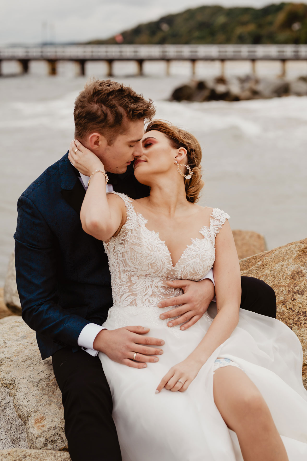 Sesja ślubna nad morzem Patrycji i Arka | Klif Orłowski