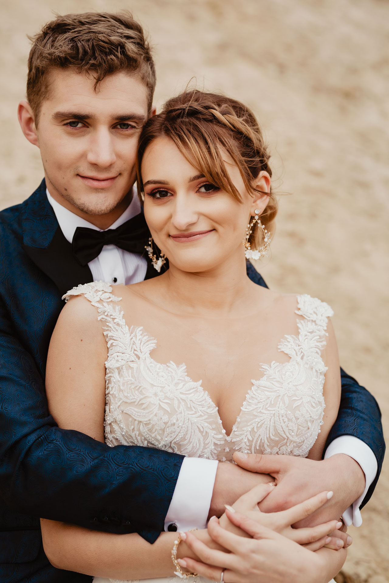 Sesja ślubna nad morzem Patrycji i Arka | Klif Orłowski