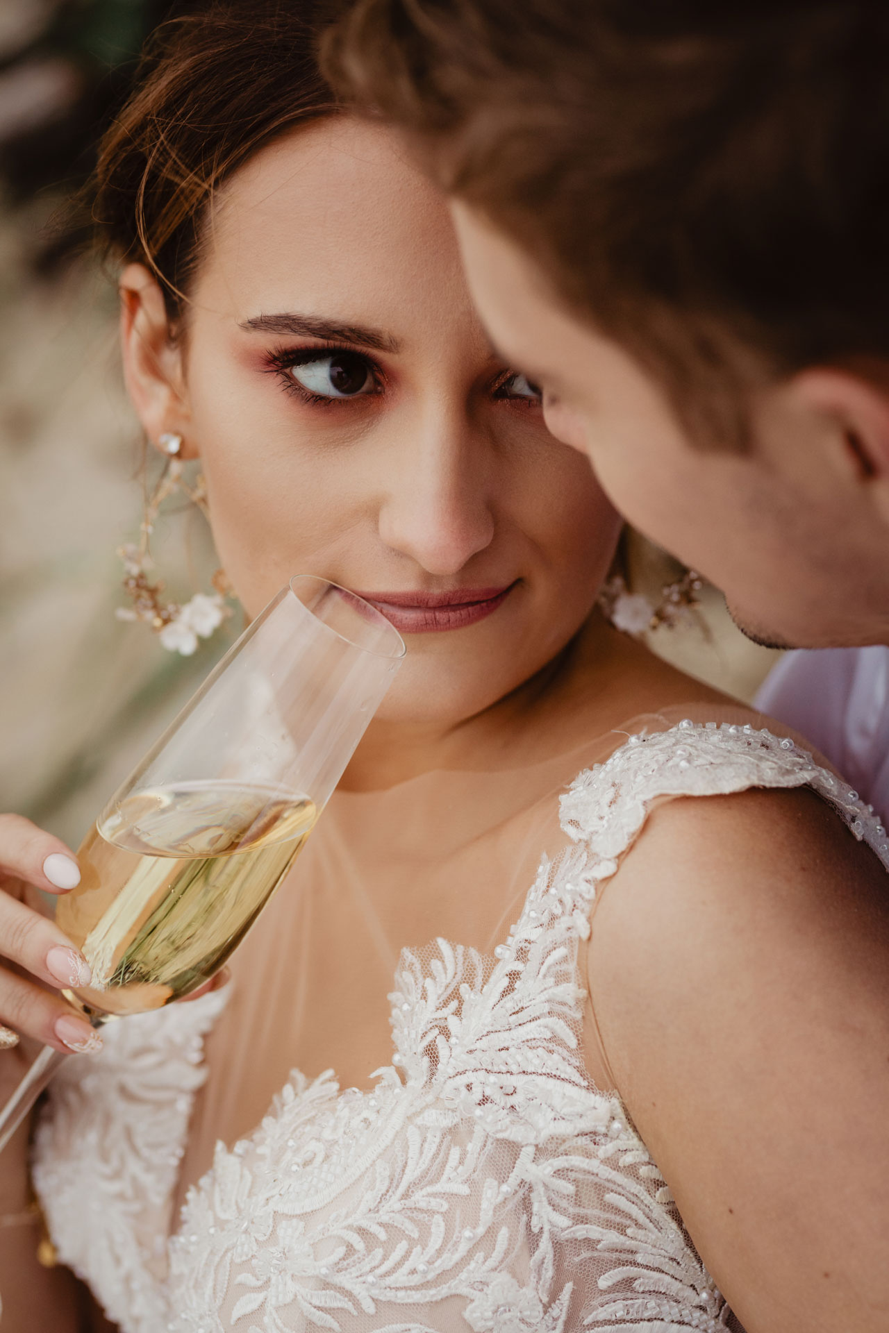 Sesja ślubna nad morzem Patrycji i Arka | Klif Orłowski