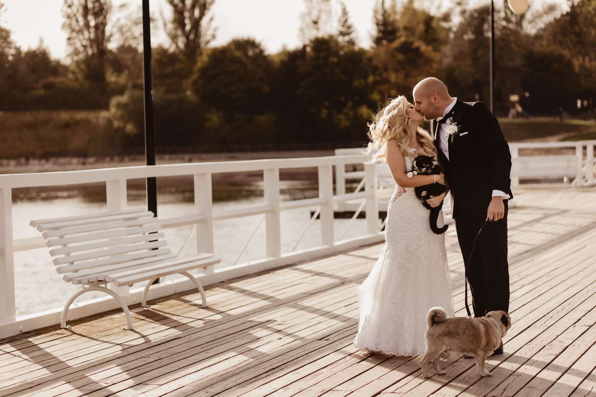 Sesja ślubna nad morzem ze zwierzakami | Klaudia i Piotrek