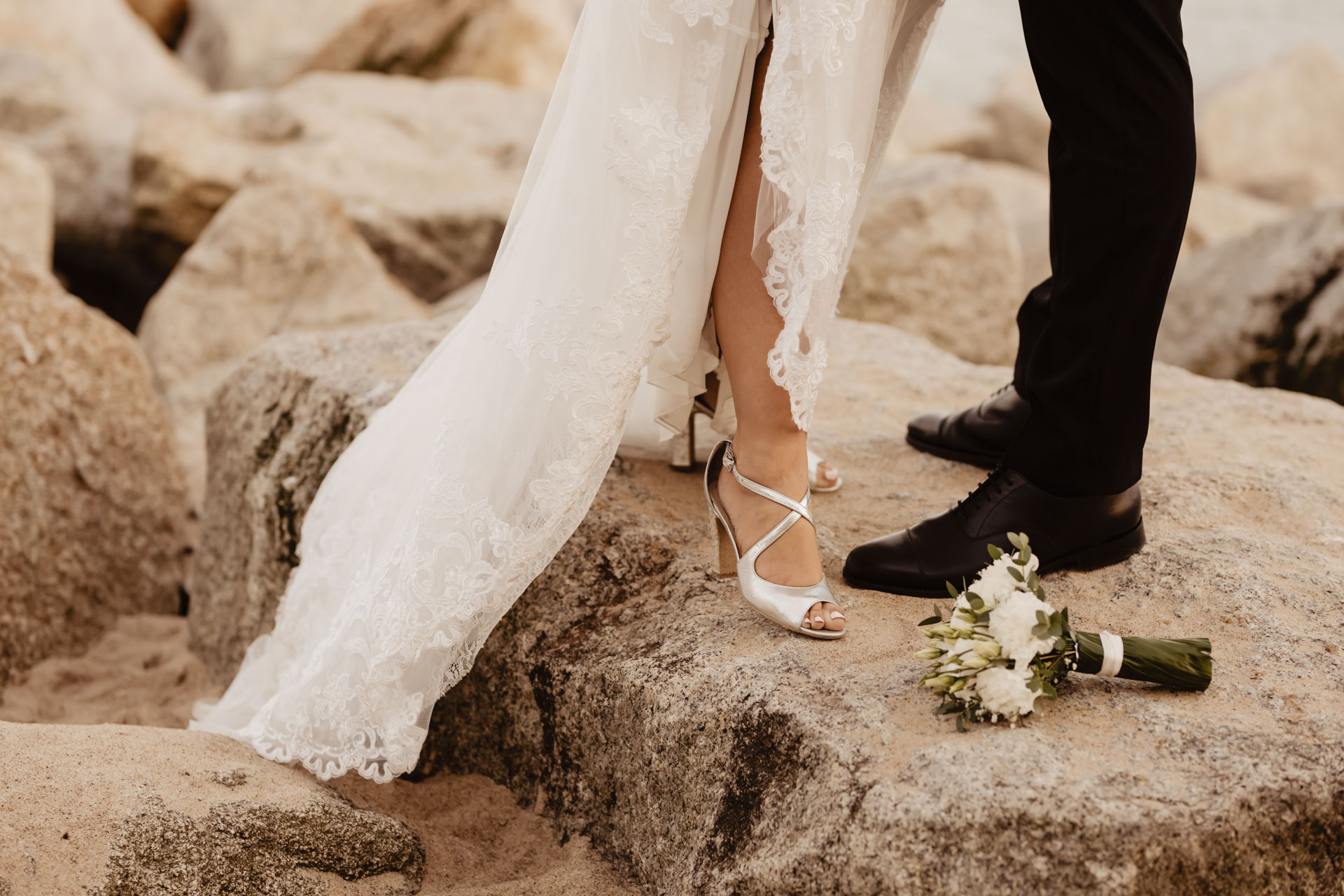 Sesja ślubna nad morzem ze zwierzakami | Klaudia i Piotrek