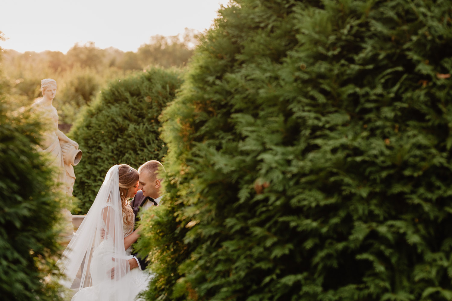 Sesja ślubna w ogrodach Pałacu Ostromecko | Paulina i Piotr